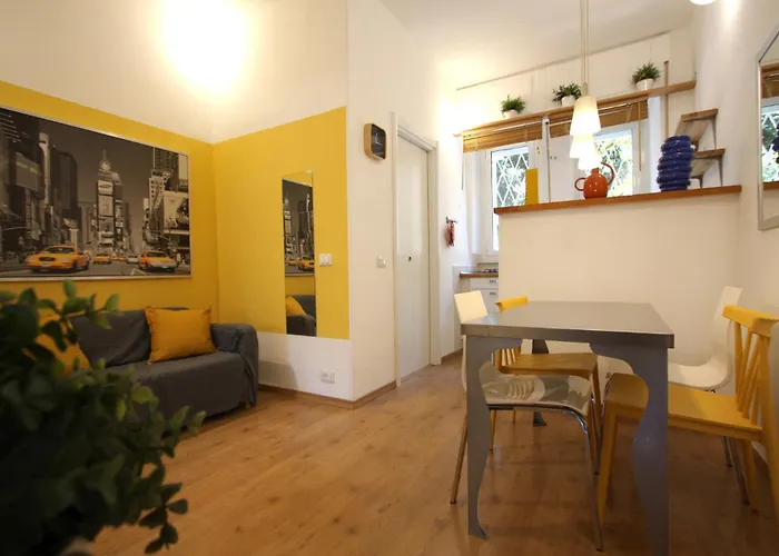 Garbatella 2Br Holiday House